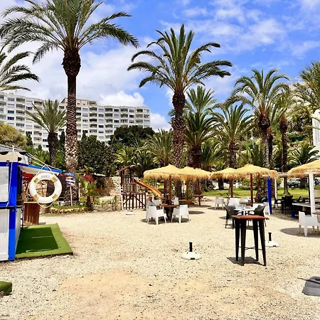 Luxe Beach Three By Gloove Apartment