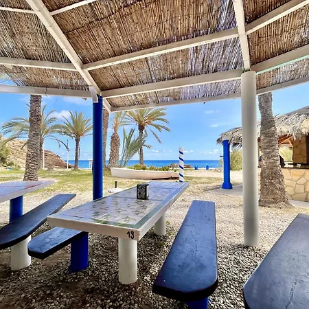 Luxe Beach Three By Gloove Apartment